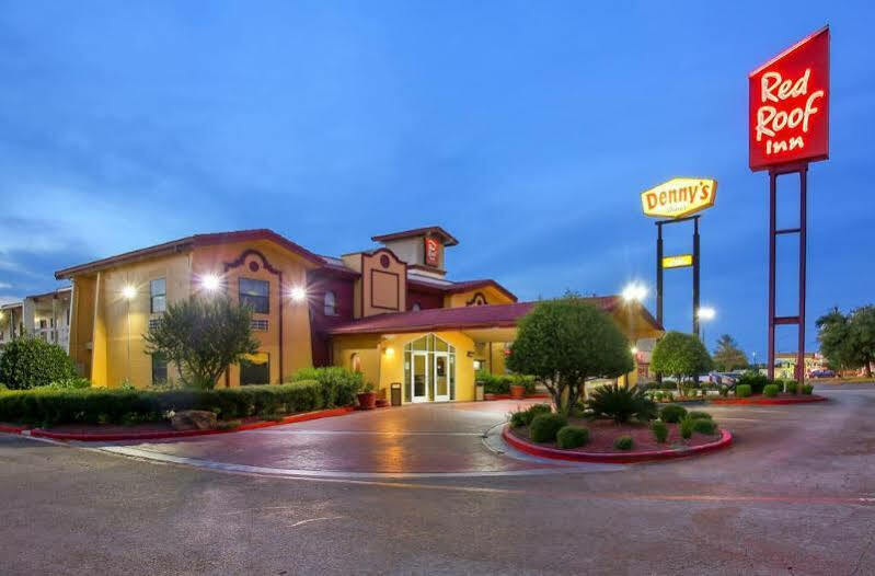 Red Roof Inn North Dallas - Park Central Exterior foto